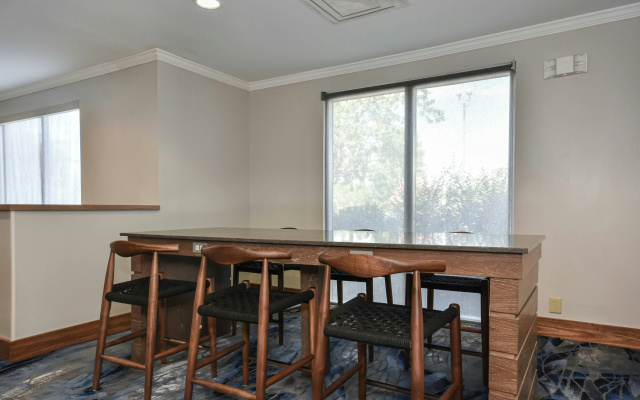 photo 3 of Fairfield by Marriott Inn & Suites Columbia Harbison