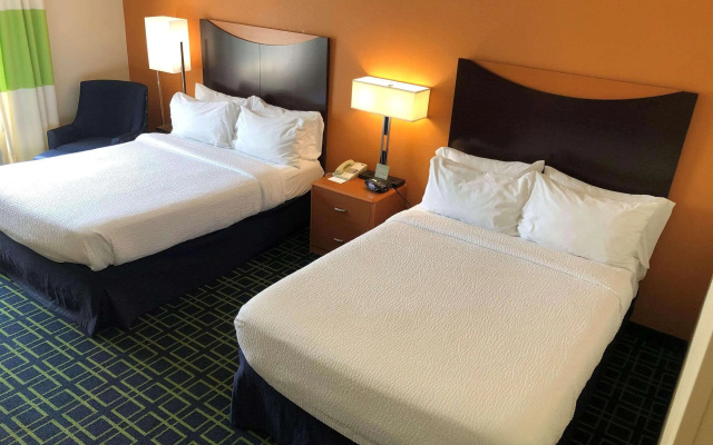 photo 5 of Country Inn & Suites by Radisson, Fayetteville I-95, NC