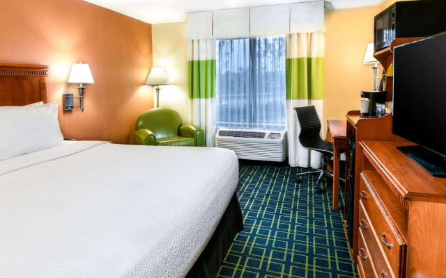 photo 3 of SureStay Hotel by Best Western Ontario Airport