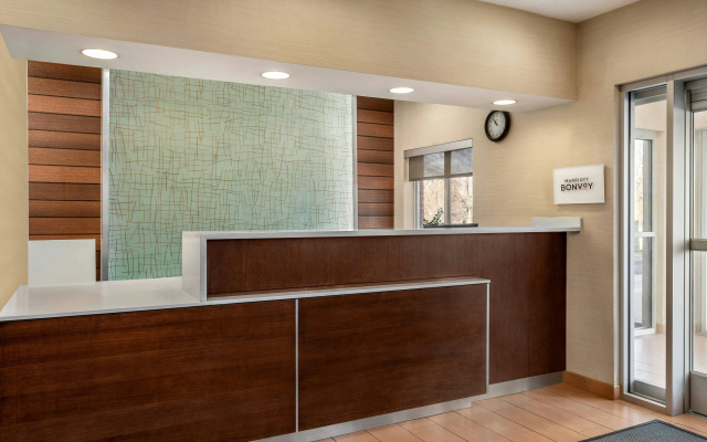 photo 2 of Fairfield Inn by Marriott Philadelphia Airport