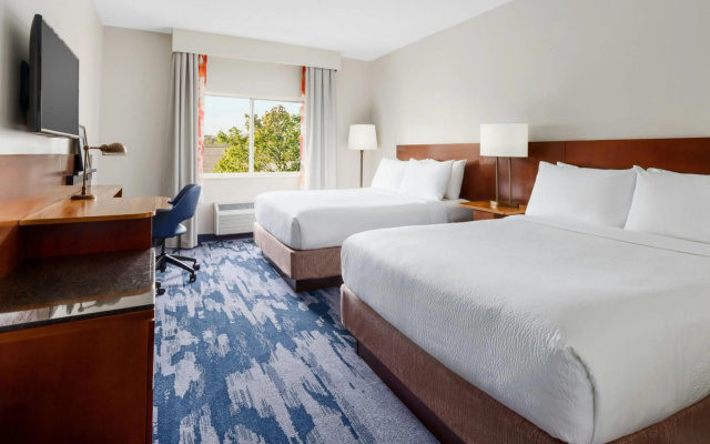 photo 4 of Fairfield Inn by Marriott Philadelphia Airport