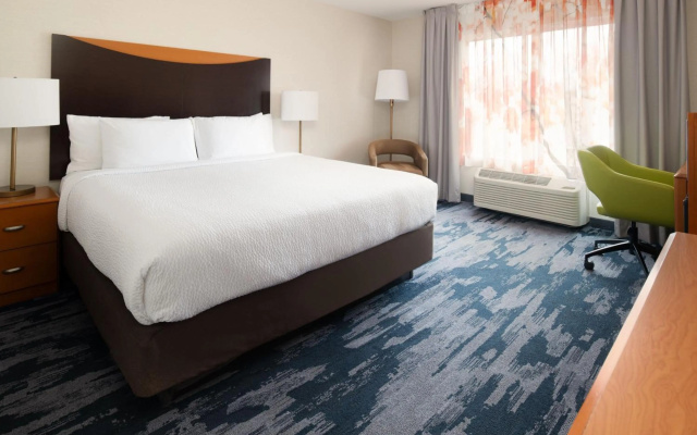 photo 3 of Fairfield Inn & Suites by Marriott Portland Airport