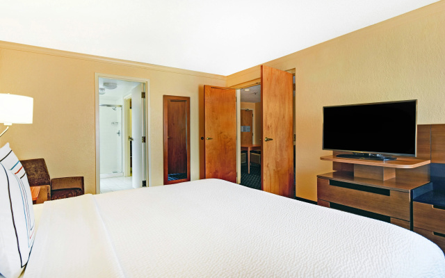 photo 3 of Fairfield Inn & Suites by Marriott Atlanta Vinings/Galleria
