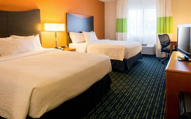 photo 3 of Fairfield Inn & Suites by Marriott Canton