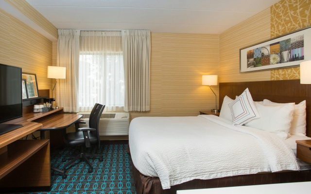 photo 3 of Fairfield Inn by Marriot Manchester-Boston Regional Airport