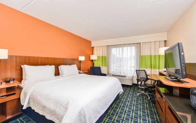 photo 2 of Fairfield Inn Marriott Corning