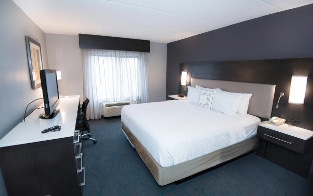 photo 3 of Fairfield Inn & Suites Atlanta Airport North