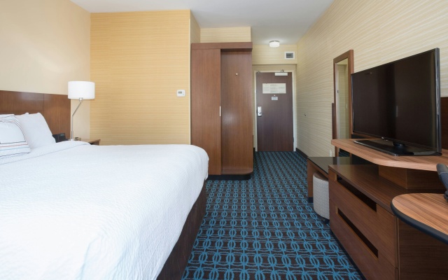 photo 4 of Fairfield Inn & Suites by Marriott Burlington