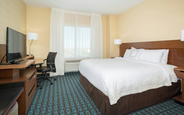 photo 5 of Fairfield Inn & Suites by Marriott Burlington