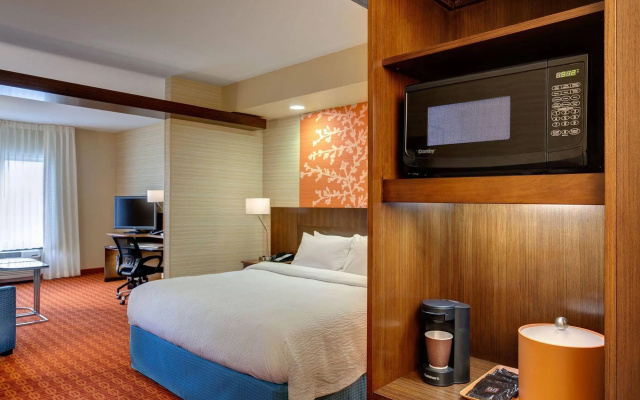 photo 4 of Fairfield Inn & Suites Cambridge