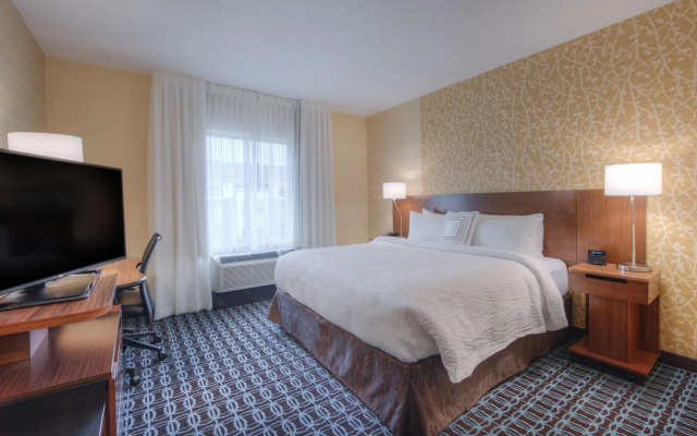 photo 5 of Fairfield Inn and Suites by Marriott Charlotte Airport