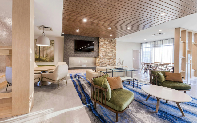 photo 3 of Fairfield Inn & Suites by Marriott Charlotte Belmont