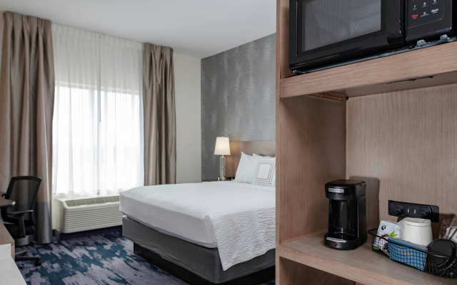 photo 3 of Fairfield Inn & Suites by Marriott Charlotte Pineville