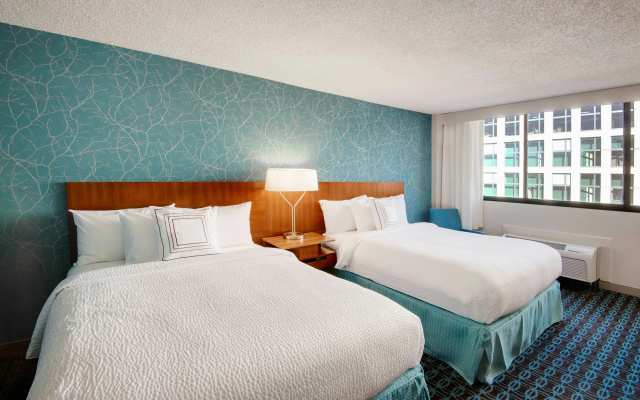 photo 4 of Fairfield Inn & Suites by Marriott Charlotte Uptown