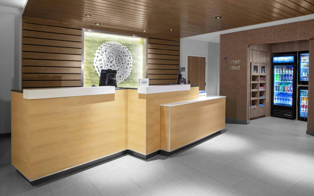 photo 2 of Fairfield Inn & Suites by Marriott Indianapolis Greenfield