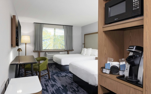 photo 4 of Fairfield Inn & Suites by Marriott Indianapolis Greenfield