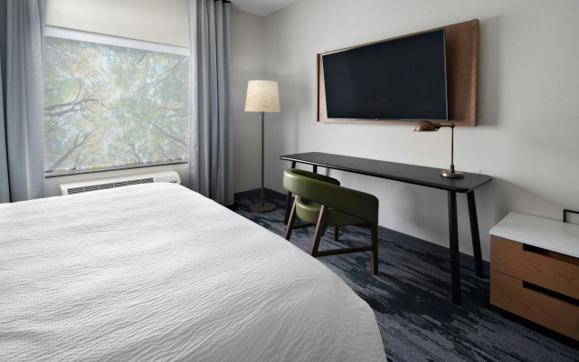 photo 4 of Fairfield Inn & Suites by Marriott Lake Geneva