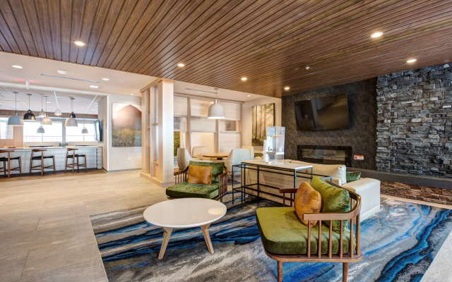 photo 2 of Fairfield Inn & Suites by Marriott Minneapolis North