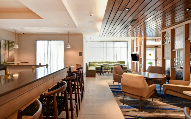 photo 2 of Fairfield Inn & Suites by Marriott Plymouth