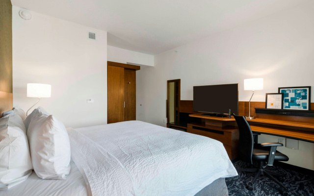 photo 4 of Fairfield Inn & Suites by Marriott St Petersburg North
