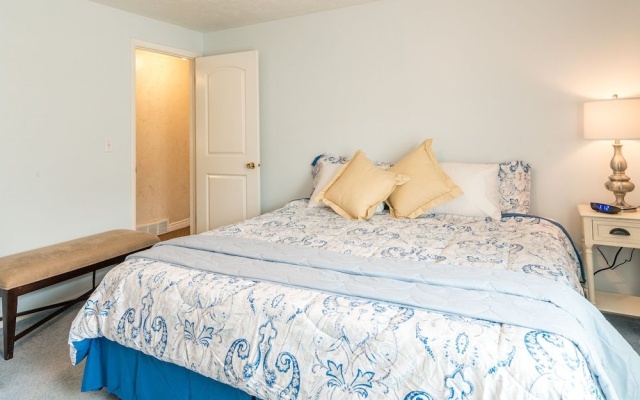 photo 2 of Family Crash Pad near SLC