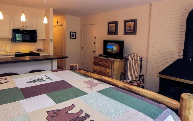 photo 2 of Fawn Valley Inn: 278 1 Bedroom Condo