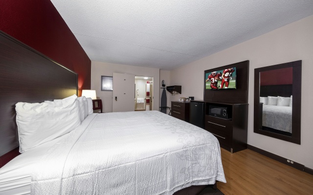 photo 5 of Red Roof Inn PLUS+ Huntsville - Madison