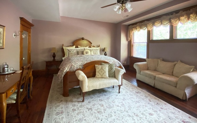 photo 5 of Fleur-de-Lys Mansion
