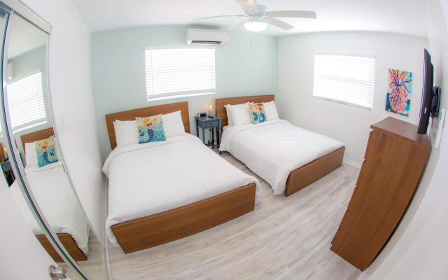 photo 4 of St Pete Beach Suites