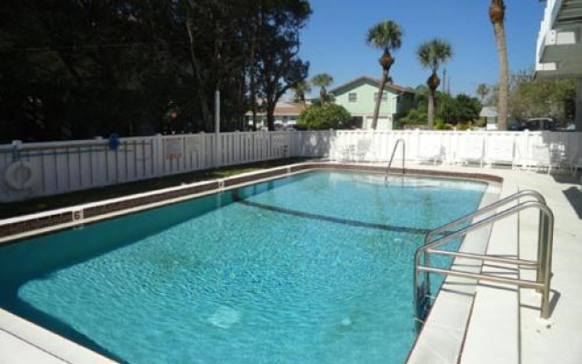photo 5 of Fountain Head Condo 7