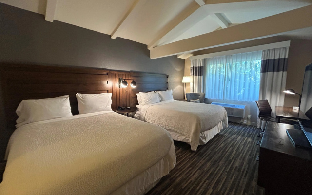 photo 3 of Best Western Premier Plainview-Long Island Hotel