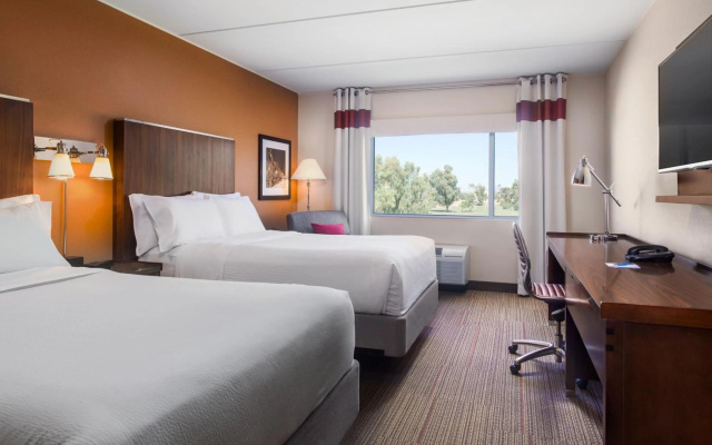 photo 4 of Four Points By Sheraton At Phoenix Mesa Gateway Airport
