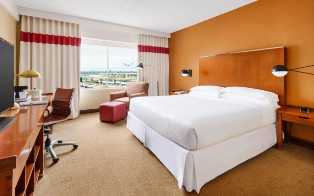 photo 4 of Four Points by Sheraton Los Angeles International Airport (USA)