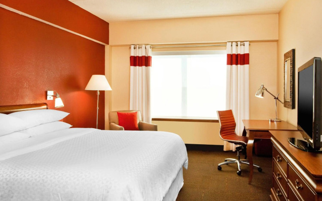photo 5 of Four Points by Sheraton Louisville Airport