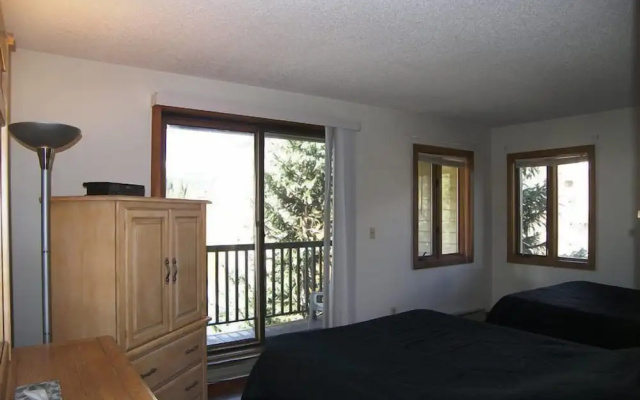 photo 5 of FP202S Foxpine Inn by RedAwning
