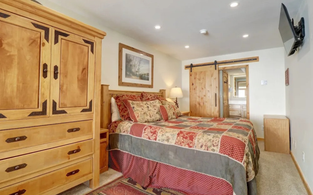 photo 3 of Amazing Ski in-out Condo With Mountain Views - FP114 by RedAwning