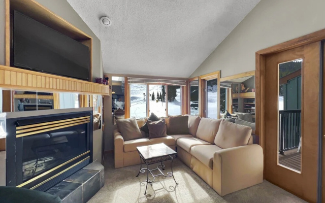 photo 3 of Pet Friendly Ski-In Ski-Out Right By The Lift and Golf Course - FP310 by Redawning