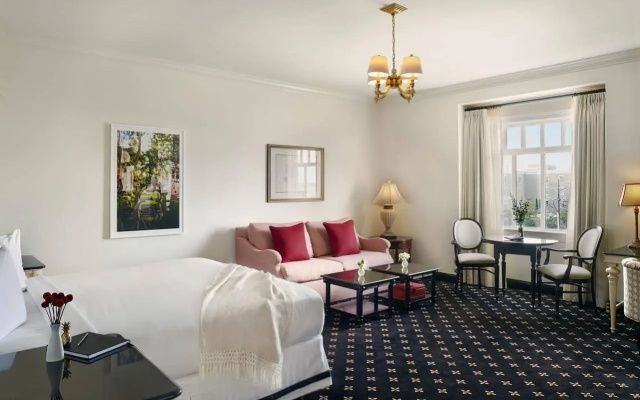 photo 3 of French Quarter Inn