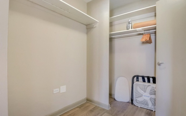 photo 5 of FRONTDESK Vue at 3rd St Apts Downtown Louisville