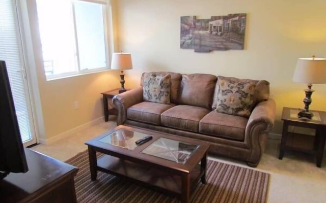 photo 2 of Full Amenities One Bedroom
