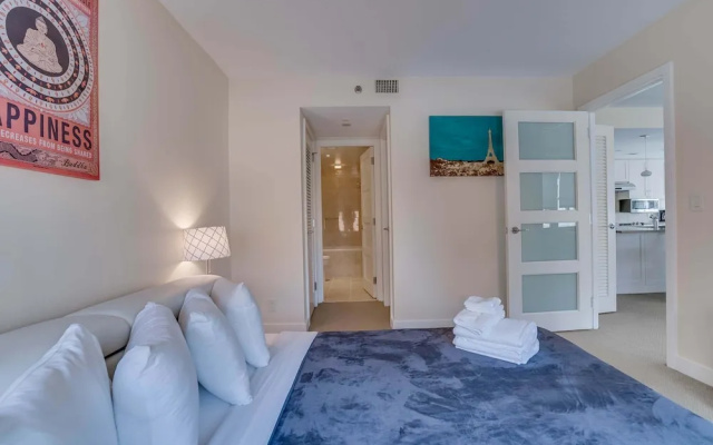 photo 4 of Fully Furnished 2 Bedroom Apartment in Washington DC 2 Apts by RedAwning