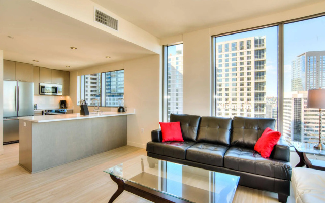 photo 2 of Furnished Apartments on Pine Street