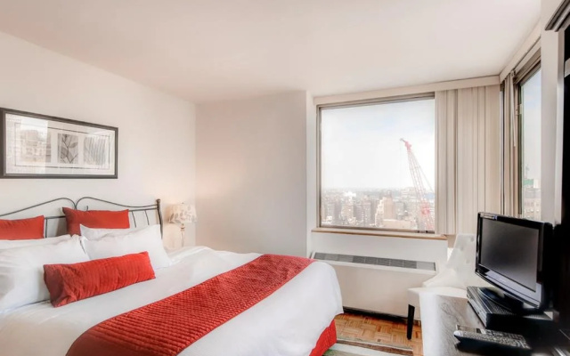 photo 3 of Furnished Quarters 777 6th Ave