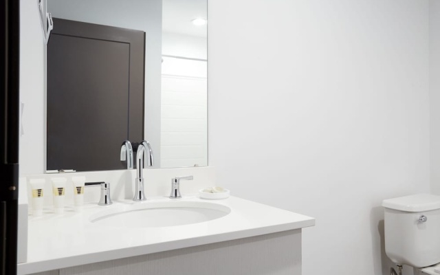 photo 4 of Sonder Gabriel Richard Apartments Downtown
