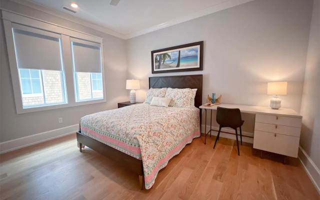 photo 5 of Gallery By The Sea by Sea Scape Properties
