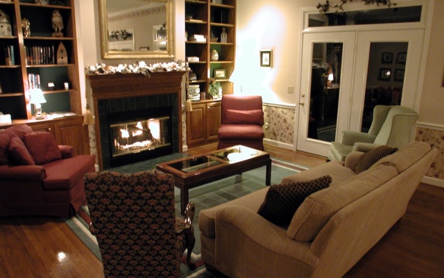 photo 2 of Garden Inn Bed & Breakfast at Bee Rock