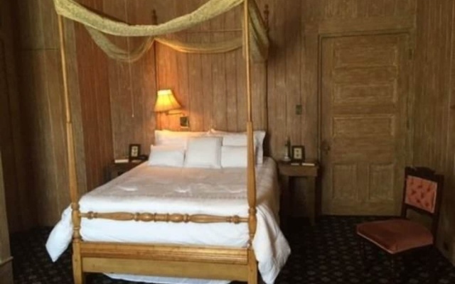 photo 4 of GardenSong B&B