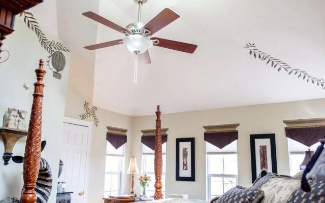 photo 5 of Gaslight Bed and Breakfast