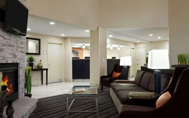 photo 4 of Hawthorn Suites By Wyndham Troy, MI