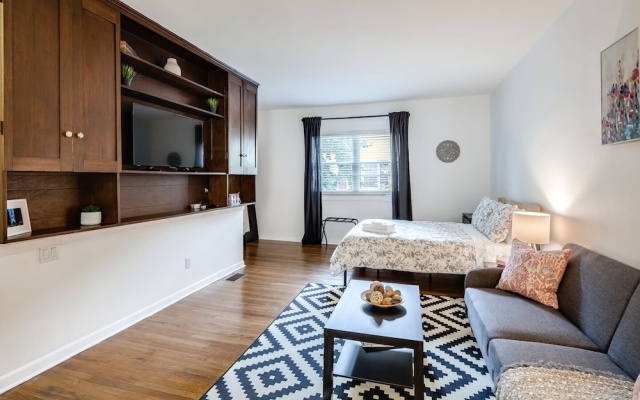 photo 5 of GEM Location+cozy Studio 1bd, Bath&kitchen!